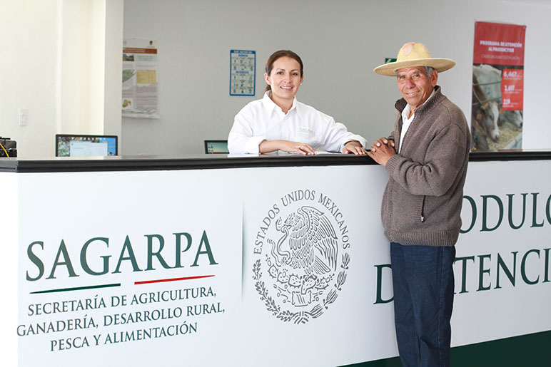 Campaña institucional módulo de atención SAGARPA